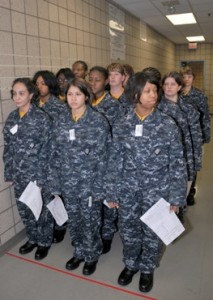 navy-recruits-in-new-uniforms
